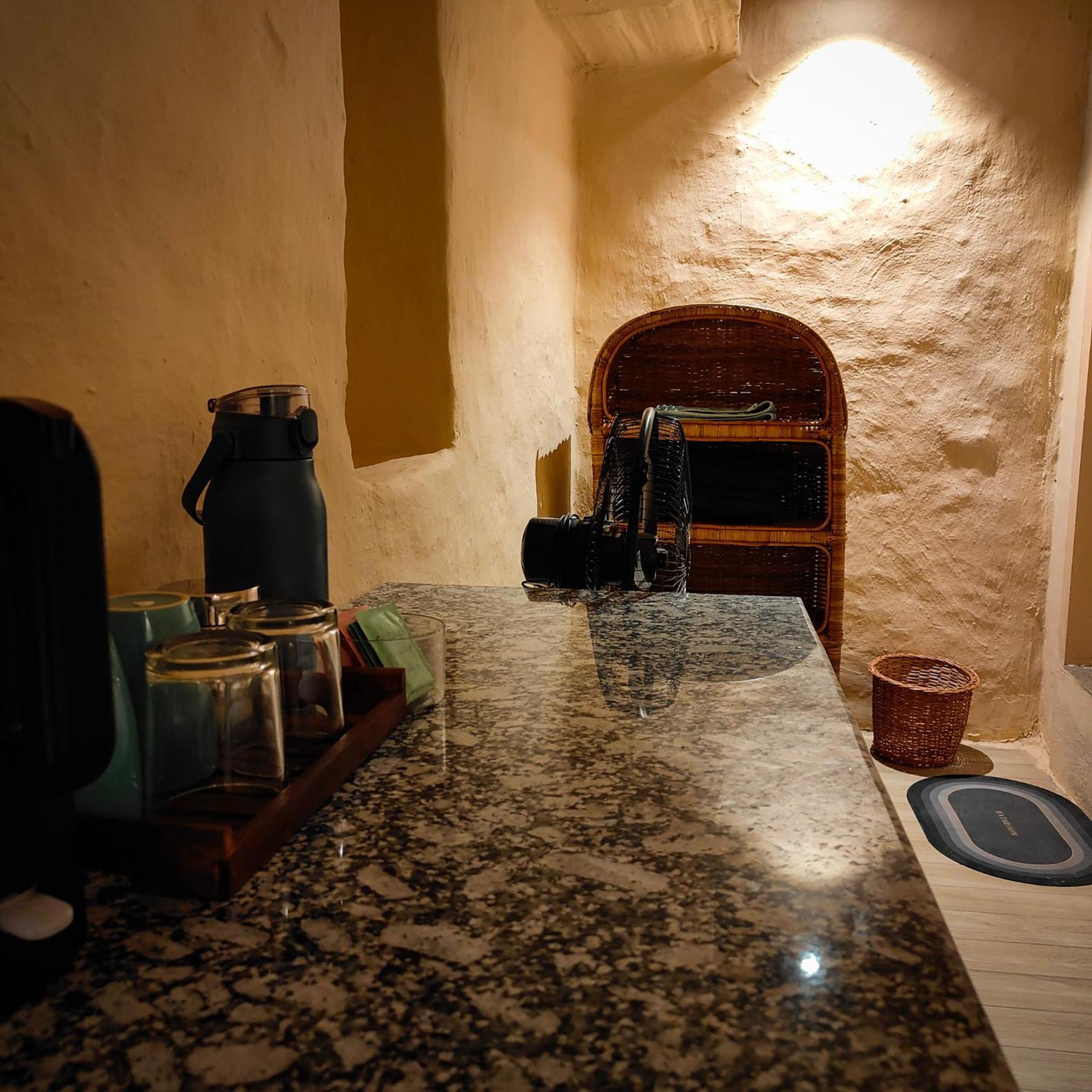 Cafe Buransh Villa Sari Eksteriør billede